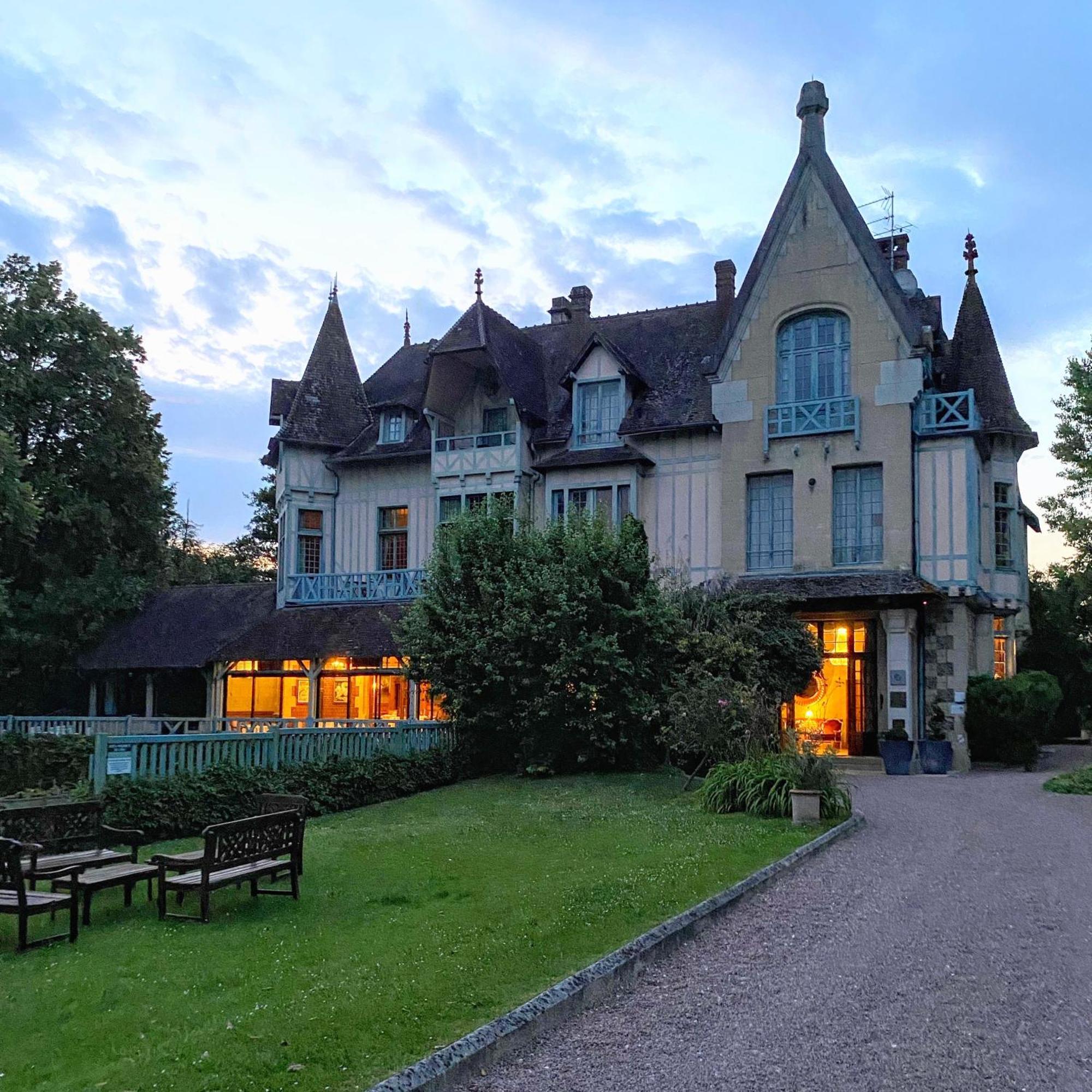 Hotel Le Moulin De Connelles Exterior foto
